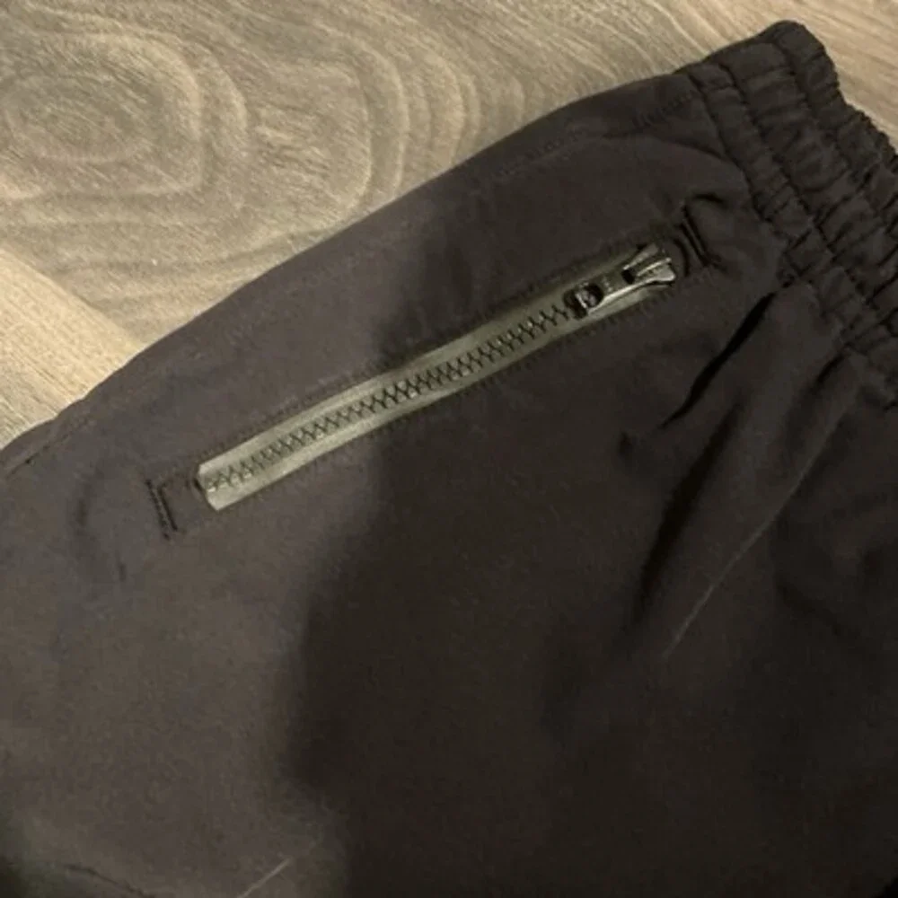 OVO October's Very Own Nylon Track Pants Size M Black Owl Logo Zipper Pockets - Picture 4 of 7
